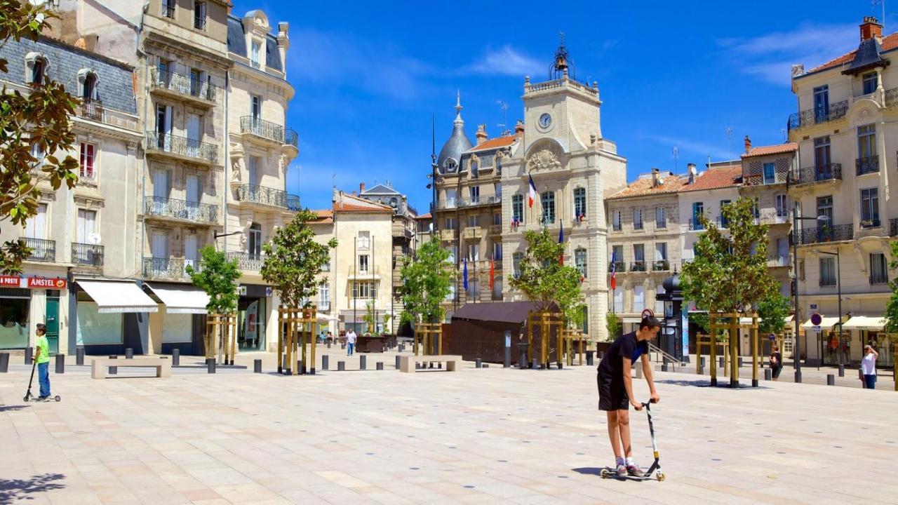 Pillement 1-T2-balcon avec garage privé optionnel-Centre historique et plages à 21km ! Pézenas Esterno foto